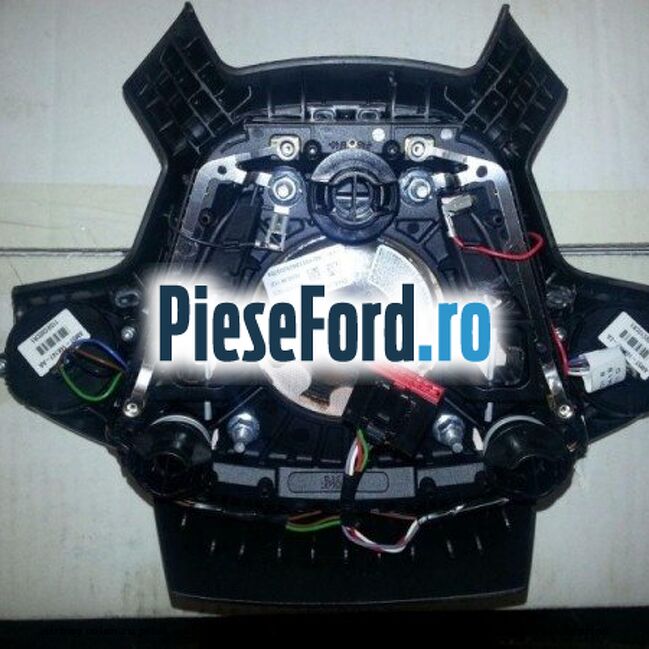 Airbag volan, cu pilot automat, fara SYNC Ford C-Max 2011-2015 1.6 Ti 105 cp IQDA, IQDB benzina
