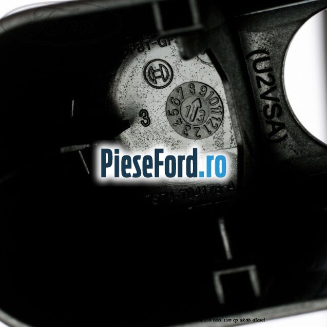 Capac brat stergator luneta combi / suv Ford Focus 2011-2014 2.0 TDCi 136 cp UKDB diesel