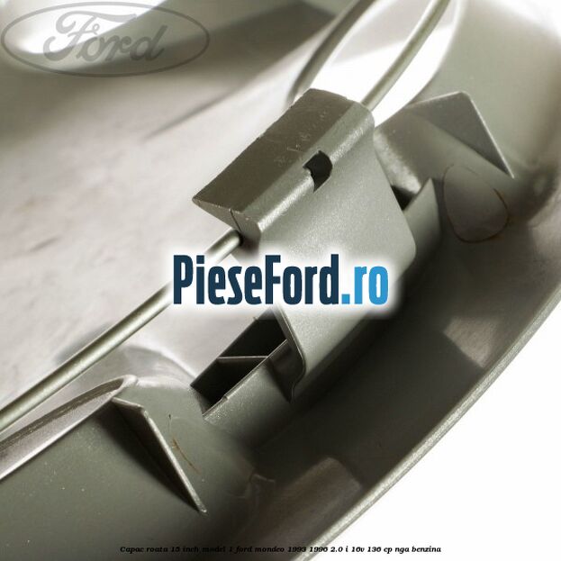 Capac roata 15 inch model 1 Ford Mondeo 1993-1996 2.0 i 16V 136 cp NGA benzina