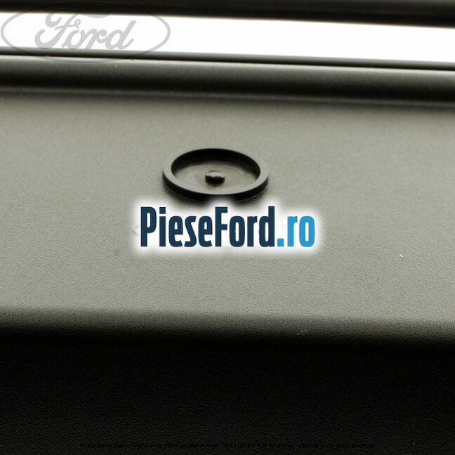 Grila bara fata negru mat Ford Grand C-Max 2011-2015 1.6 EcoBoost 182 cp Grila bara fata negru mat Ford Grand C-Max 2011-2015 1.6 EcoBoost 182 cp JTDA, JTDB benzina