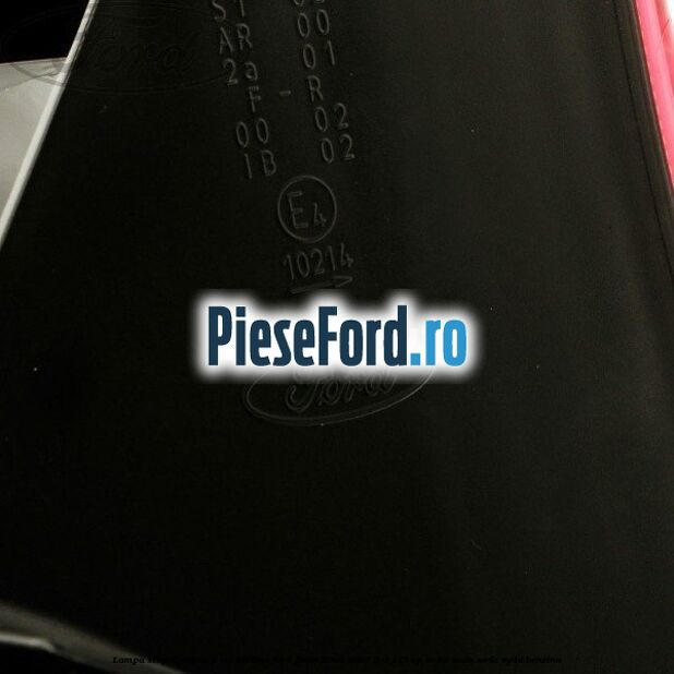 Lampa stop dreapta 4 usi berlina Ford Focus 2004-2007 2.0 145 cp Lampa stop dreapta 4 usi berlina Ford Focus 2004-2007 2.0 145 cp AODA, AODB, AODE, SYDA benzina