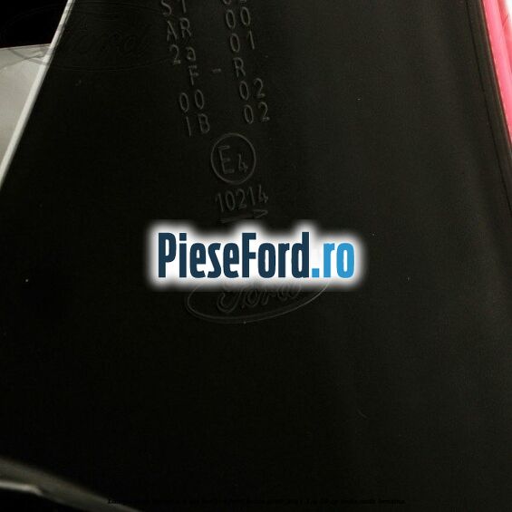 Lampa stop dreapta 4 usi berlina Ford Focus 2008-2011 1.4 80 cp ASDA, ASDB benzina