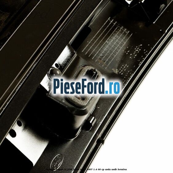 Spoiler hayon RS Ford Focus 2004-2007 1.4 80 cp Spoiler hayon RS Ford Focus 2004-2007 1.4 80 cp ASDA, ASDB benzina