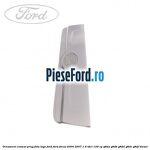 Ornament cromat prag fata logo Ford Ford Focus 2004-2007 1.6 TDCi 109 cp