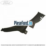 Ornament dreapta stalp C inferior 5 usi Ford Fiesta 2013-2017 1.0 EcoBoost 100 cp