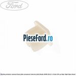 Piulita prindere semnal bara fata, ornament interior Ford Fiesta 2008-2012 1.6 TDCi 90 cp